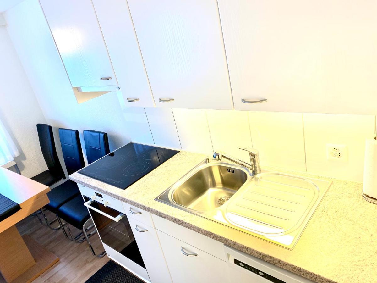 Holiday Apartment Bolgen - Close To Everything! Bolgen, Jakobshorn, Bus Stop, Train Station, Supermarket, Ski School, Ski Rentals, Restaurants And More! Davos Bagian luar foto