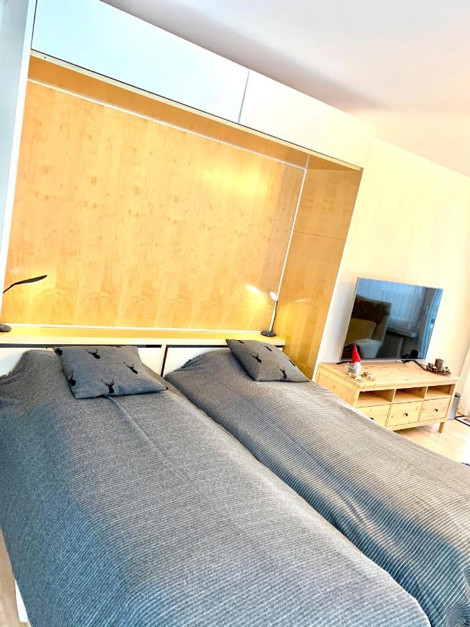 Holiday Apartment Bolgen - Close To Everything! Bolgen, Jakobshorn, Bus Stop, Train Station, Supermarket, Ski School, Ski Rentals, Restaurants And More! Davos Bagian luar foto